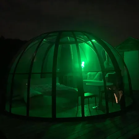 Luxury tent La Bulle De Mont *